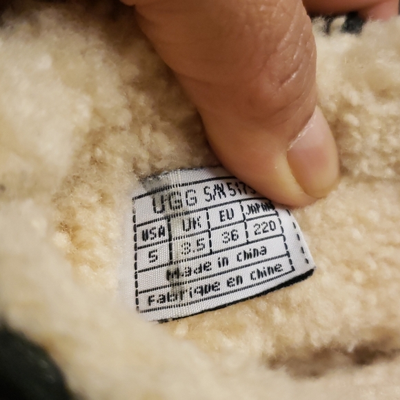 Ugg boots - Picture 6 of 8